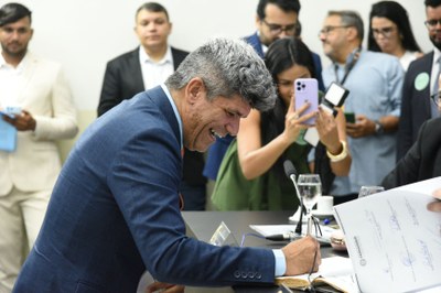 2025-01-01 - Posse dos novos vereadores