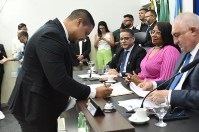 2025-01-01 - Posse dos novos vereadores