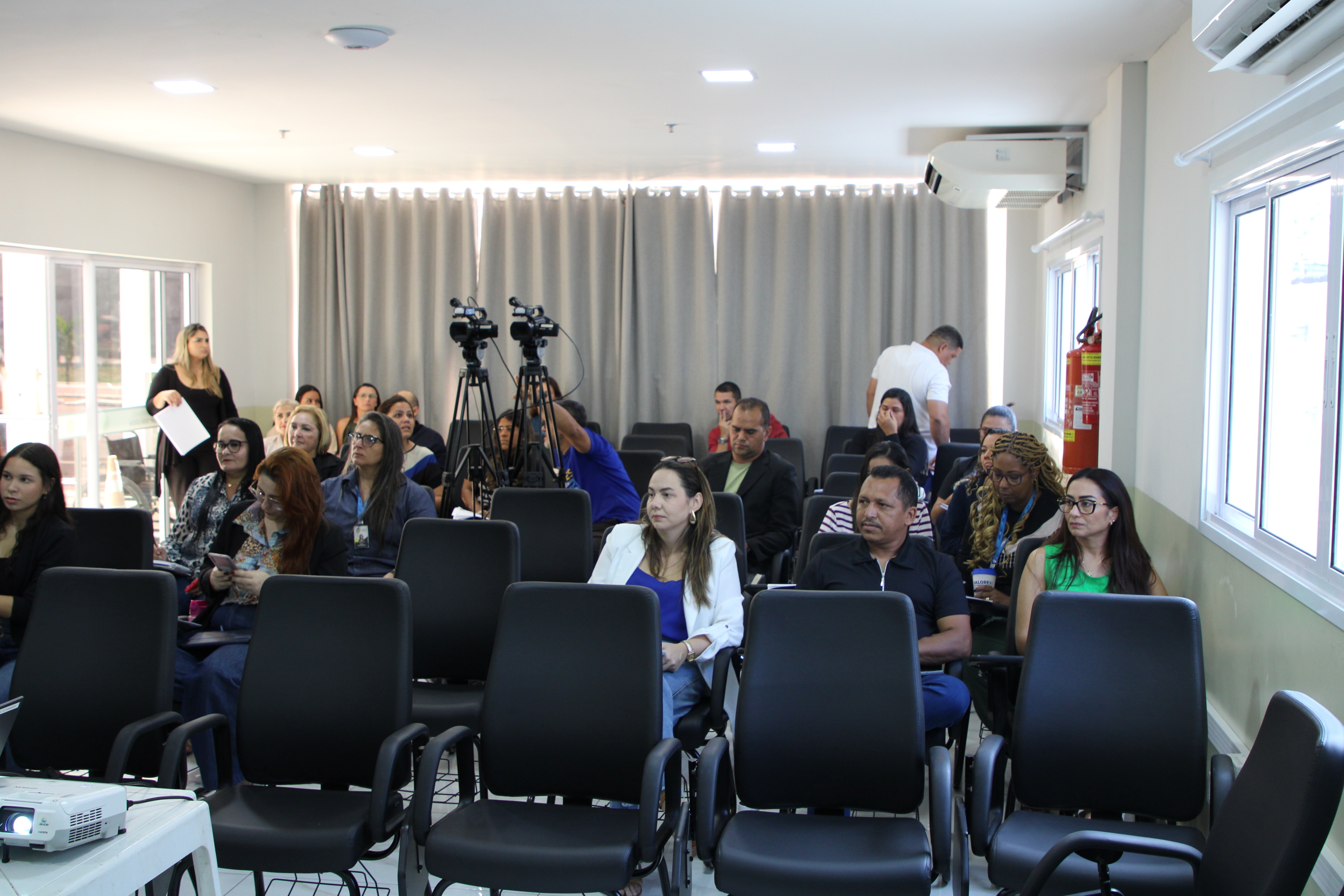 2025-02-21 e 24 - introdução à tecnica de redação legislativa