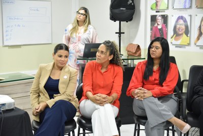 2025-03-17 - lançamento do podcast da Frente Parlamentar das Mulheres