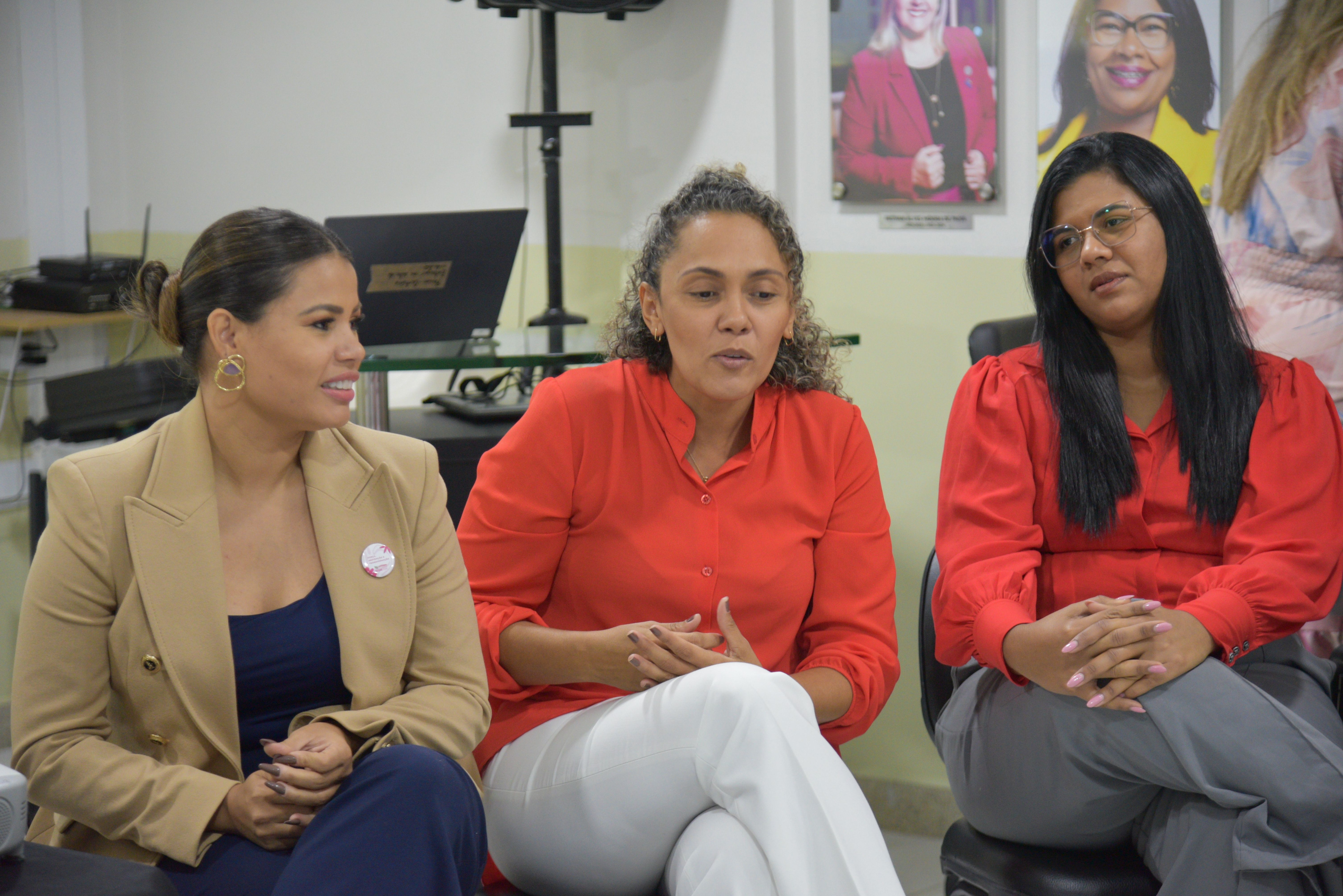 2025-03-17 - lançamento do podcast da Frente Parlamentar das Mulheres