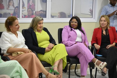 2025-03-17 - lançamento do podcast da Frente Parlamentar das Mulheres