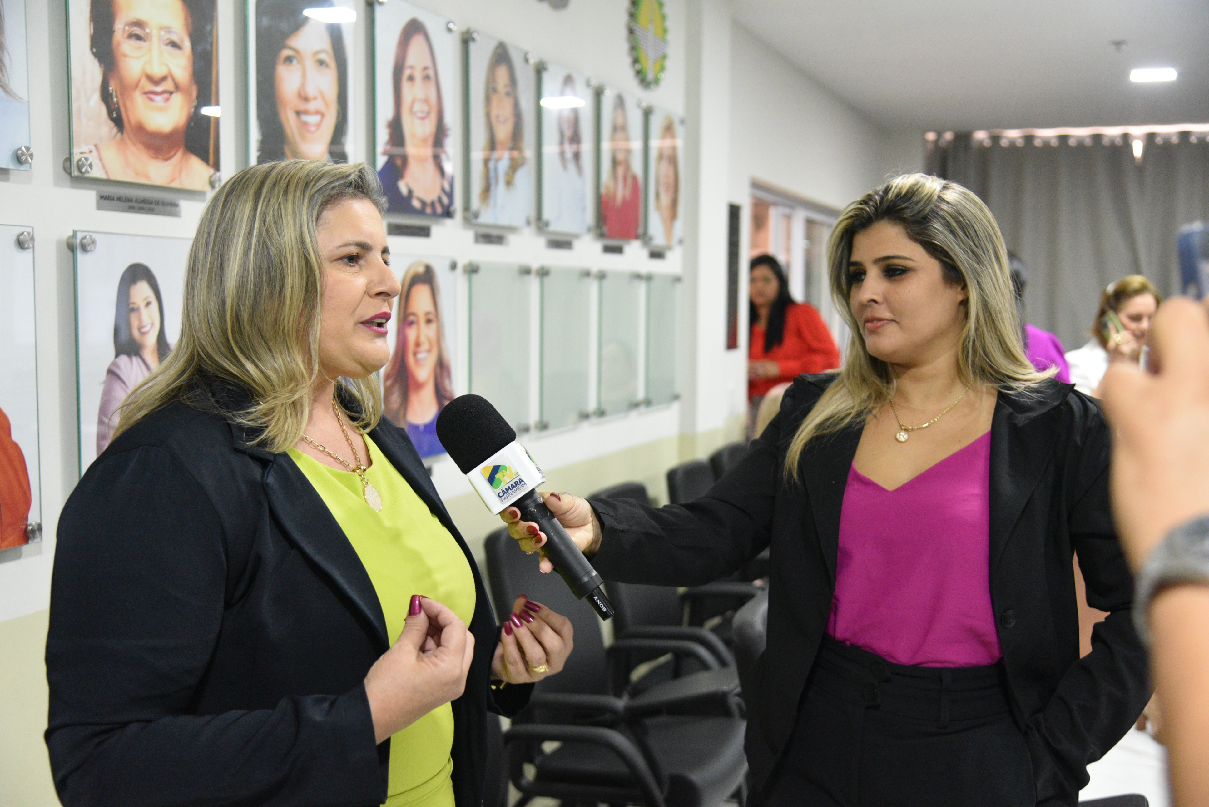 2025-03-17 - lançamento do podcast da Frente Parlamentar das Mulheres