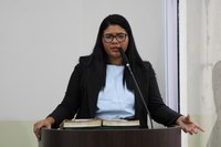 Vereadora Rafaela de Nilda apresenta legislação em defesa dos direitos das mulheres